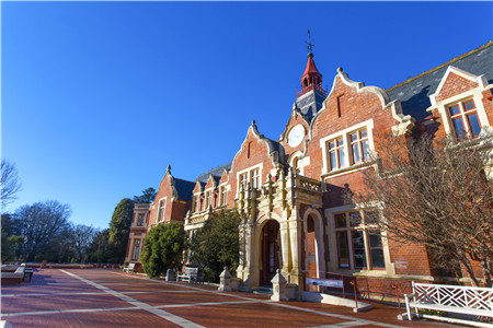 2022年高考后留学新西兰8所公立大学申请攻略