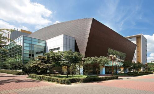 韩国首尔市立大学留学
