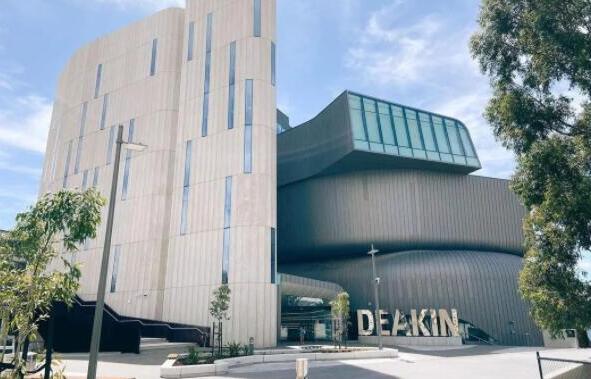 迪肯大学